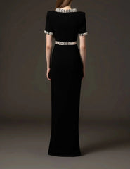 short-sleeve column dress with crystal belt trim – ODD- ASTVAR