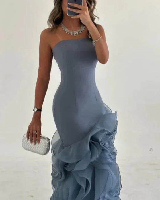 Strapless mermaid dress with layered organza ruffles – ODD- SKYLA