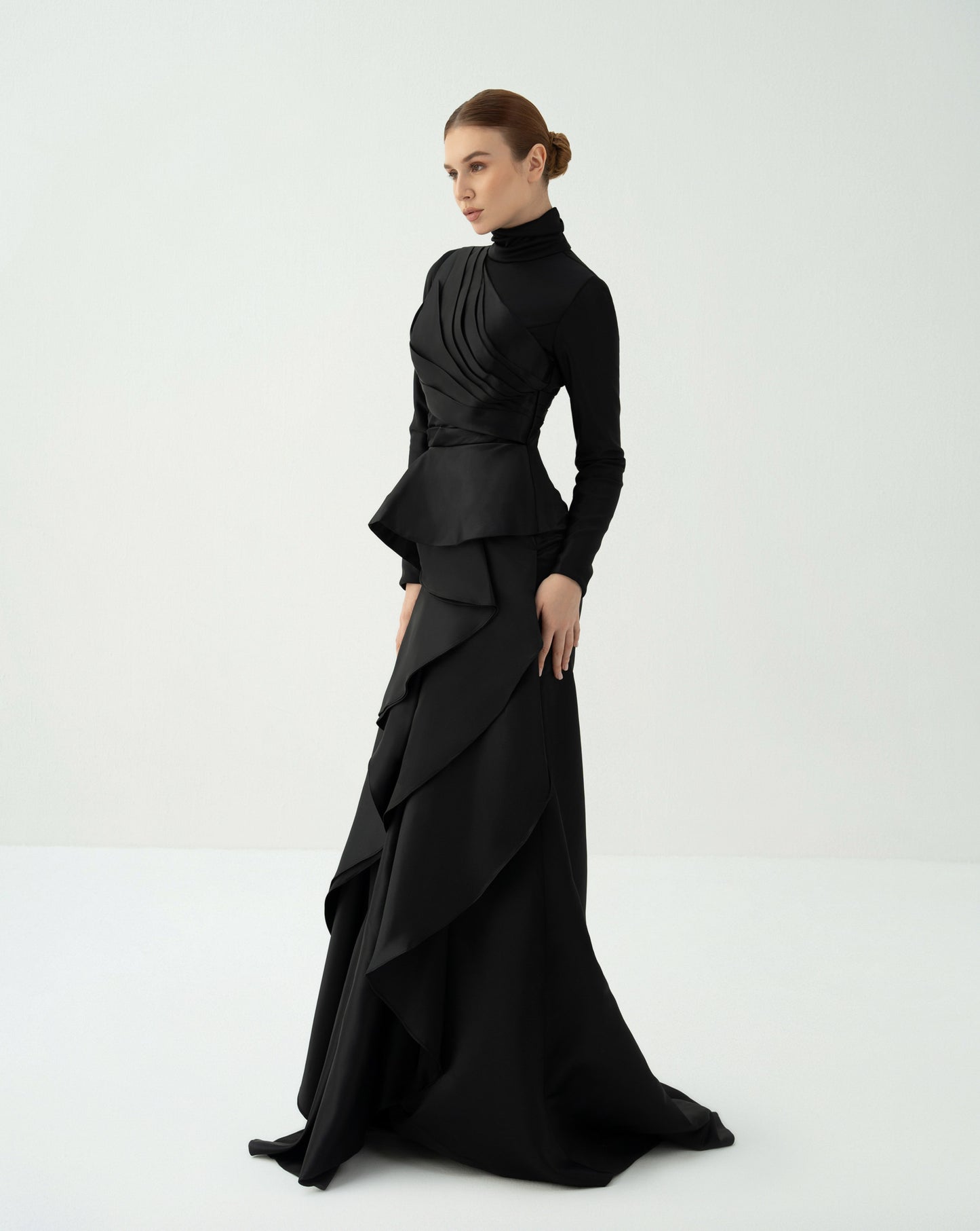 Asymmetrically pleated dress with layered skirt - ODD - AURELIA