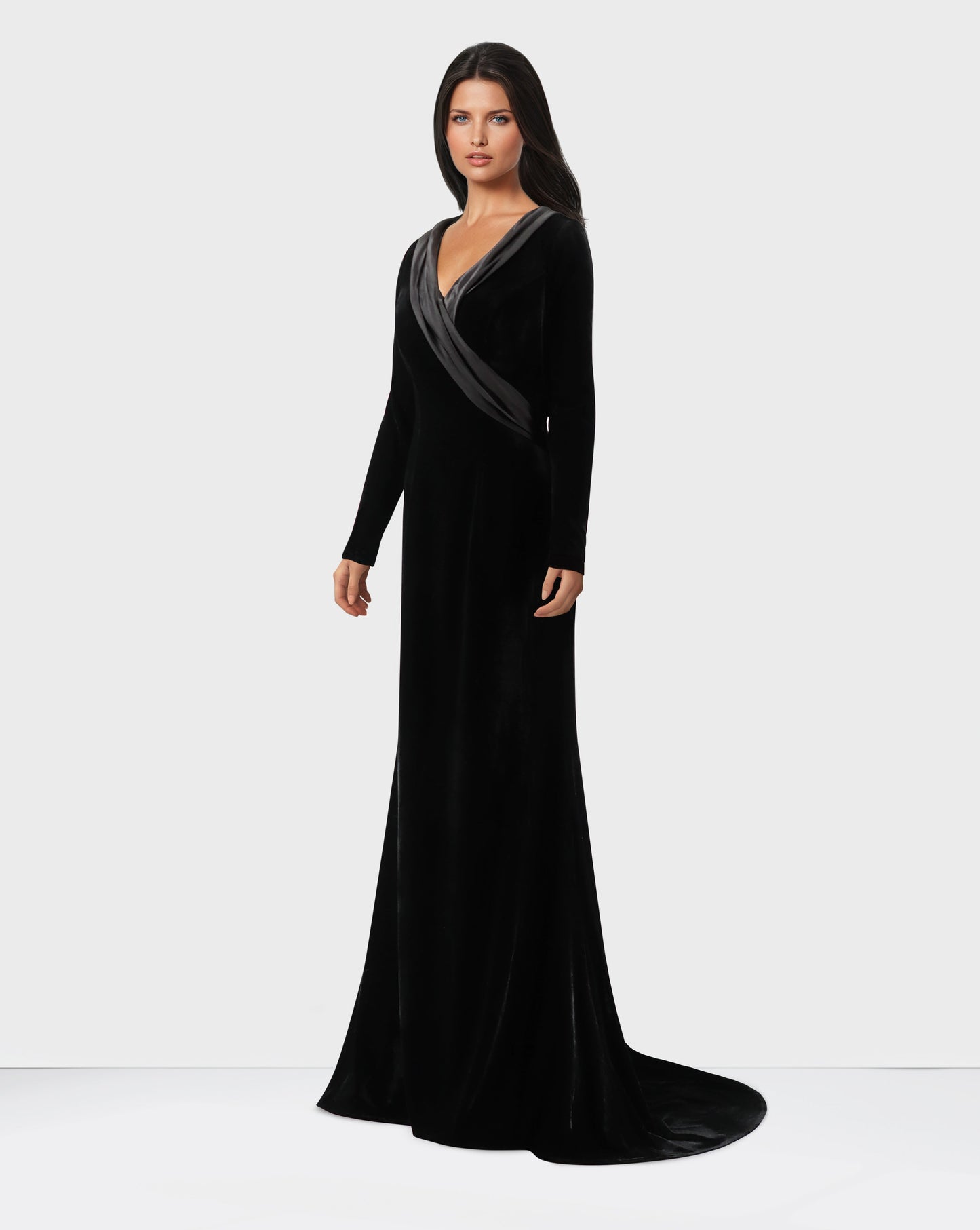 Long sleeve black velvet dress with a train -ODD-Deniya