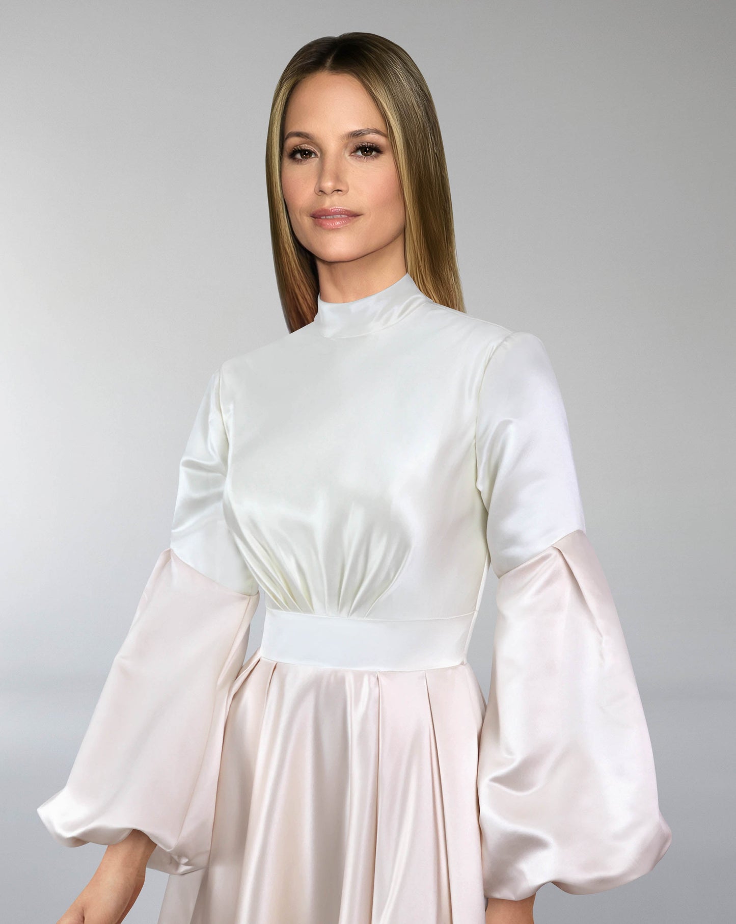 ODD-Puffed sleeves dress with maxi skirt