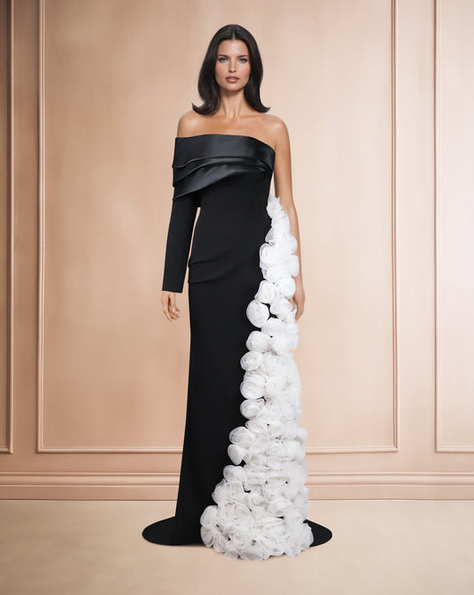 ODD-Strapless column dress with one sleeve and side 3D flowers