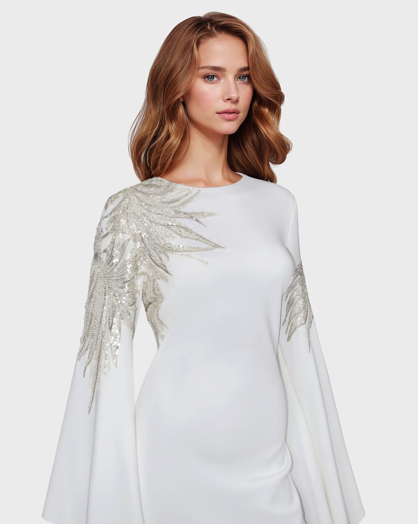 ODD-Sequined white dress with floor-length sleeves