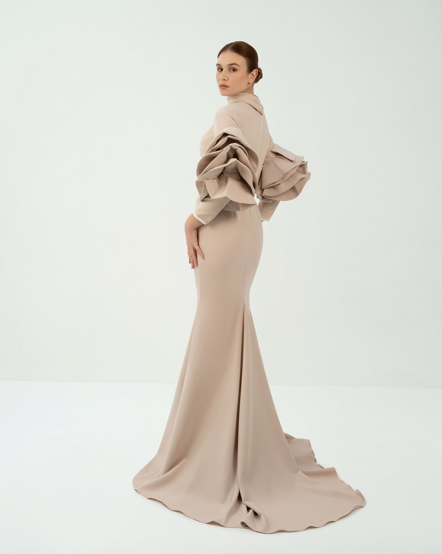 Pleated dress with ruffled sleeves and high neck -ODD-ZIVA