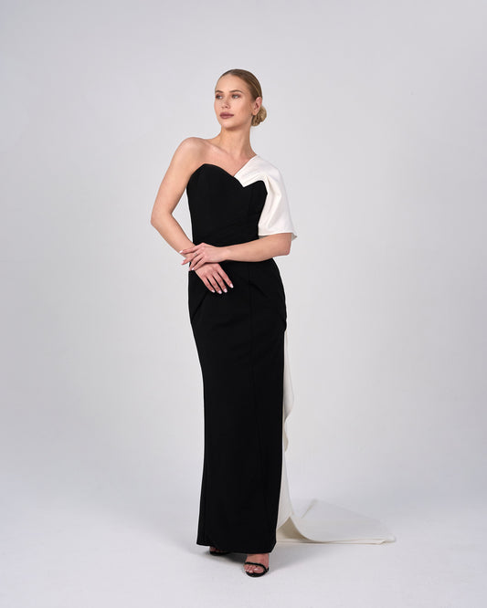 Strapless column dress with shoulder ruffle and train -ODD-ANIKA