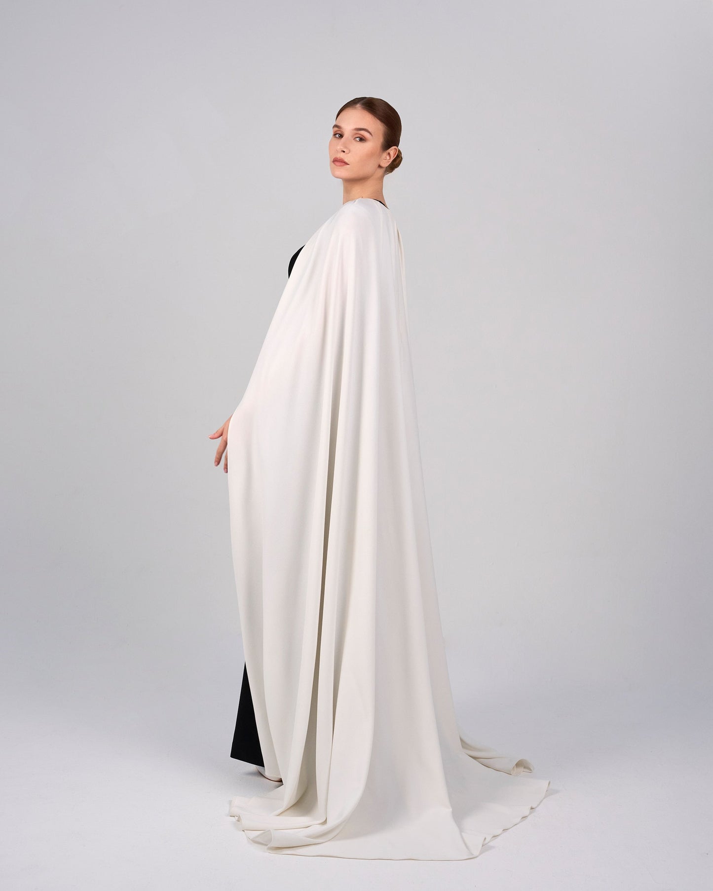 Black & white column dress with maxi cape - ODD-NOELLE