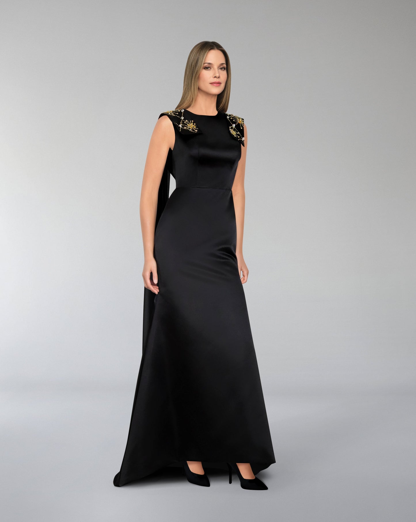 Sleeveless dress with beaded shoulder band and capes - ODD-LORAAH