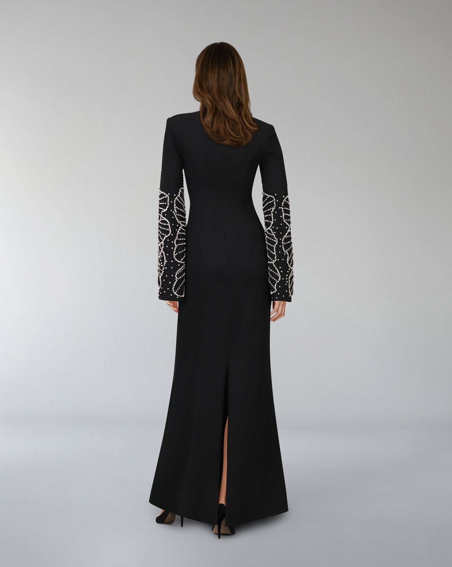 Column dress with beaded long sleeves - ODD-LOGAAN