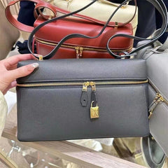 structured leather crossbody with gold lock detail – ODD- VERA