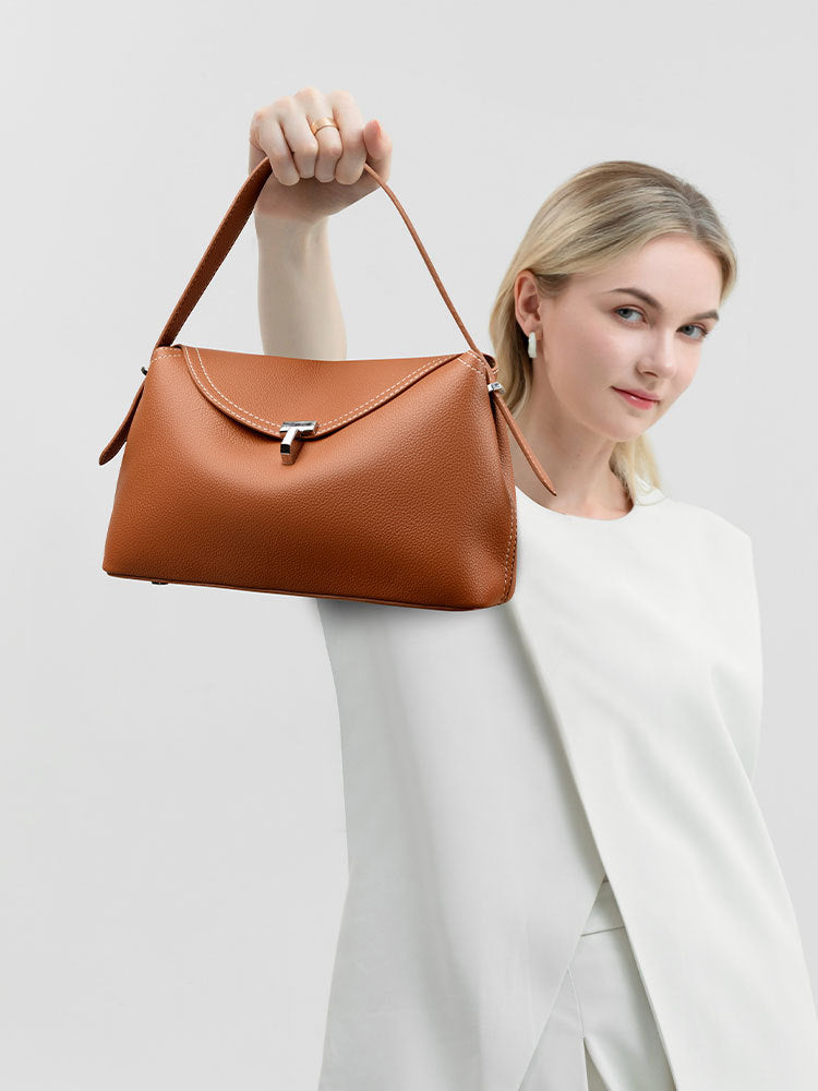 curved flap handbag with contrast stitching – ODD- TESSA